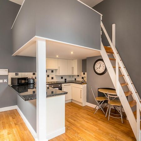 Platform City Studio With Parking Kingston upon Hull ภายนอก รูปภาพ