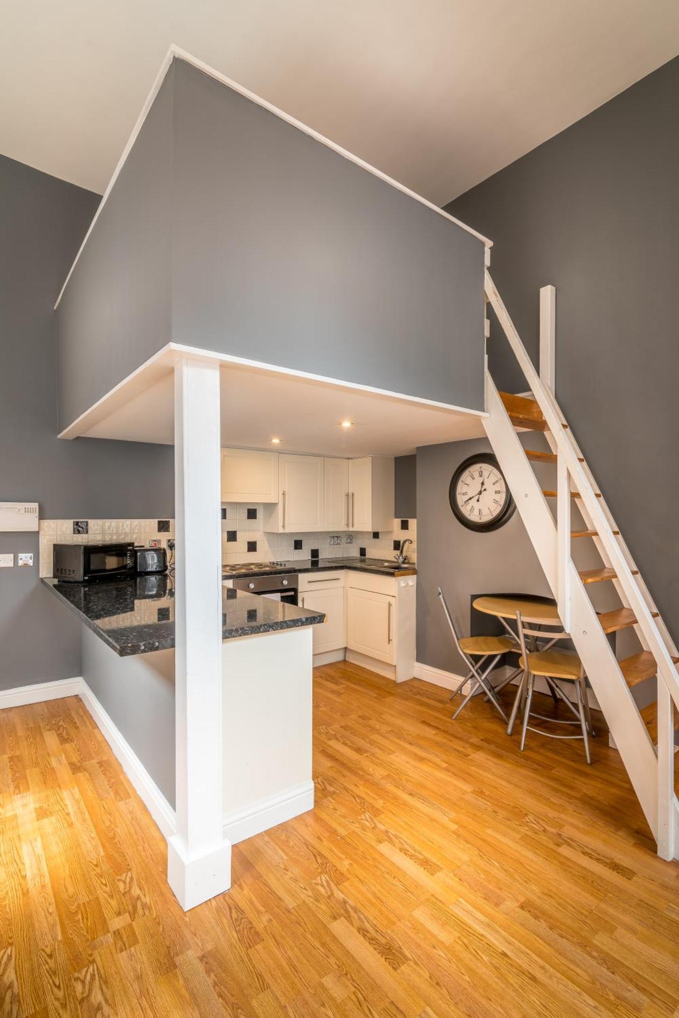 Platform City Studio With Parking Kingston upon Hull ภายนอก รูปภาพ